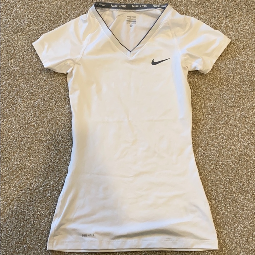 Nike work out top
